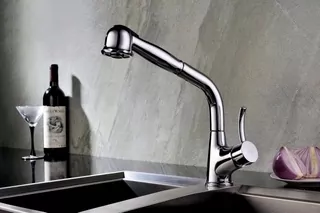 Batéria s výsuvným výtokom a prepínačom prietoku vody