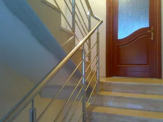 Balustrády, bariéry, nerezové zábradlia