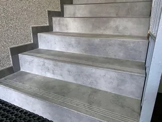 Betónové nečistiace schody, dlaždice 120x30