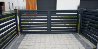 Rozmery brány - 140 cm x 400 cm