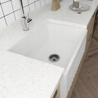 Keramický kuchynský drez MEJE Farmhouse, malý predný drez so sitkom a spodnou mriežkou