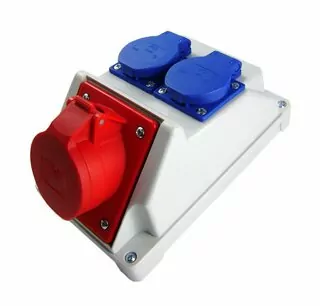 1 × 16A 5P 400 v, 2 × 230V