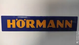 Originálna Plaketa s Logom Pre Priemyselné Brány