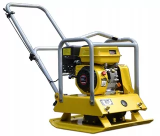 Zhutňovač/podbíjačka Dro-masz 6,5 HP 602 m²/h