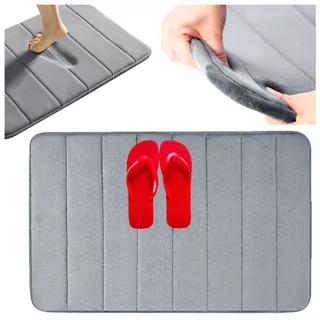 MÄKKÝ, PROTIŠMYKOVÝ, ABSORPČNÝ KÚPEĽŇOVÝ koberček