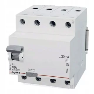 Diferenciálny istič LEGRAND RX³ 4P 40 A typ AC 402063