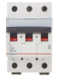 LEGRAND TX3 nadprúdový istič 3P C40A S303 403549