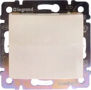 Plochý mechanizmus znamená viac miesta pre káble.