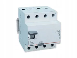 Diferenciálny istič LEGRAND RX³ 4P 40 A typ AC 402063