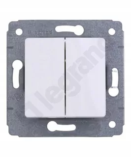 Legrand CARIVA Dvojitý schodiskový spínač 773608