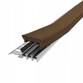 Schodisko Pásový uhol s hnedou gumou 25x9 2,5 m