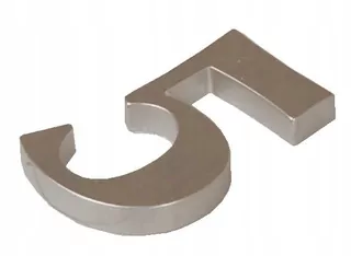 Číslo na dverách, strih čísel Omega, výška 20 cm