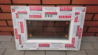 OKNO PVC 60 X 40 / 600 X 400 BIELE