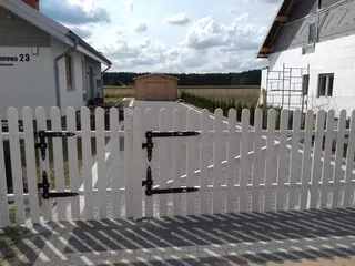 Drevený plot