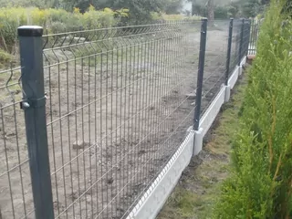 Ponuka sa vzťahuje na súpravu panelového plotu: