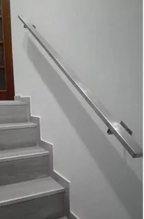 Nástenné zábradlie POCHWYT UCHWYT STAL 200 cm 40 × 20 mm