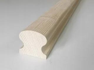 Smrek madlo zábradlia 64x64mm 200 cm dlhé.