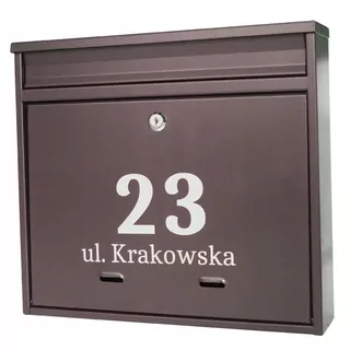 Dvere skrinky sú vybavené bubnovým zámkom so sadou 2 kľúčov.