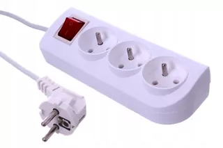 Predlžovací kábel s vypínačom a uzemnením poľskej firmy Elgotech.