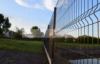 Predmetom ponuky je 1 METER BEŽNÝ panelový plot