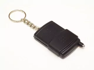 4-kanálový diaľkový ovládač pre BRAMSTER a iné AMT zariadenia pracujúce na frekvencii 433,92 MHz.