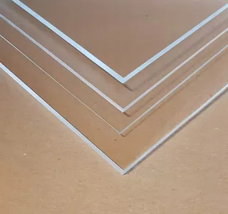 Metakrylátu PMMA plexisklo plexiskla bezfarebný 2mm 500 × 1000mm