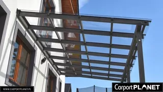 Pevný polykarbonát 8 mm, bezfarebný, mliečne biely