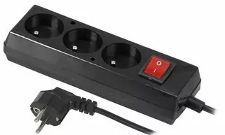 3-zásuvkový predlžovací kábel s vypínačom PS-370WS