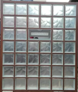 Horizontálne spojovacie prvky z plastu PVC dodatočne obložené okennou dyhou vo farbe ZLATÝ DUB