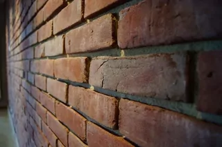Retro tehlový obklad, stará rezaná tehla - výrobca