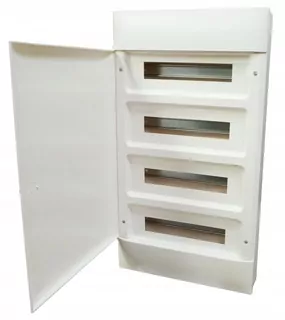 Modulárny rozvádzač na stenu PRACTIBOX S 4 × 18 dverí biely 137429 LEGRAND