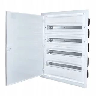 Rozvádzač 4 × 24 96moduly p/t