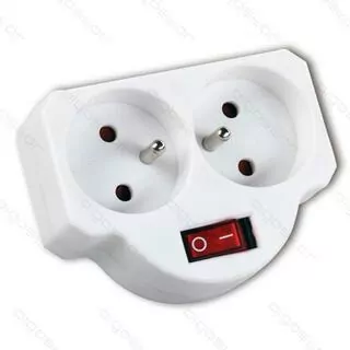 Počet zásuviek: 2 × 16 A/250 V~2P+E
