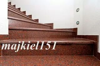 Ideálne na vnútorné/vonkajšie schody, plameňom leštené alebo leštený, ako aj parapety, kuchynské