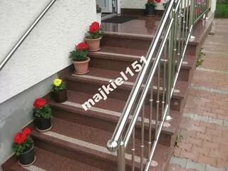 Ideálne na vnútorné/vonkajšie schody, plameňom leštené alebo leštený, ako aj parapety, kuchynské