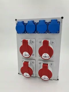 Rozvádzač 4 × 16 A 5P 4 × 230 V