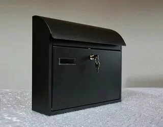 Poštová schránka - Box na zozname čiernej poštovej farby RAL9005