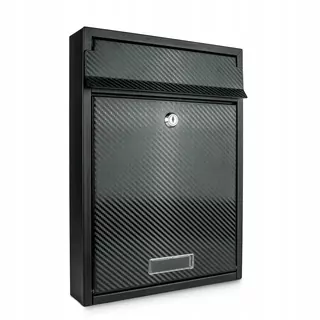 Box je vybavený cylindrickým zámkom s 2 kľúčmi a má tiež diaľkové ovládanie.