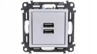 VALENA LIFE Nabíjačka so zásuvkou 2xUSB hliníková 753312