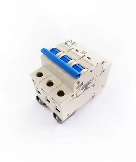 Prepínač nadprúdový C25 25 A 3P typ S eska LC Tec