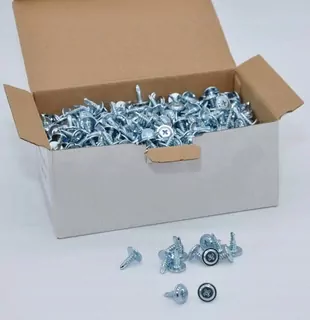 Skrutky, šróby - 13mm samoreznými skrutkami pod krížovky. 11000pcs