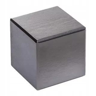 Detailný záber na nádrž z nerezovej ocele BORR 22 x 22 mm 4