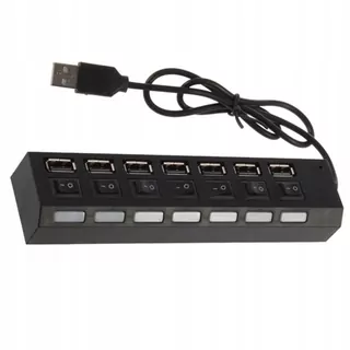 Vybavený štyrmi sadami USB konektorov s funkciou hot plug.