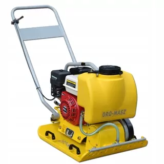 Kompaktor Dro-Masz 90 kg, liatinová platňa + nádrž na vodu + príslušenstvo + recenzia