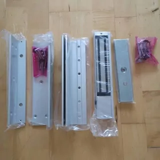 Elektromagnetický skrutkovač 213kg/f plus držadlo zl