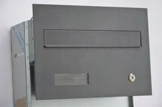 ŠKATOLA NA LISTY PN620 824 500 grafitová farba
