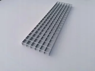 Straight stupeň OO 800x210 pozinkované, kov na schodoch